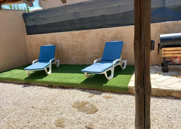 펜션 Independant Dans Neffies